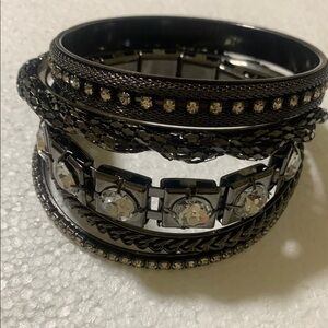 Elegant Black and Silver Bracelet Set